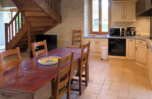 Pontcirq Villa | Wonderful private villa for 6 guests with WIFI, private pool, TV, terrace, pets allowed and park.