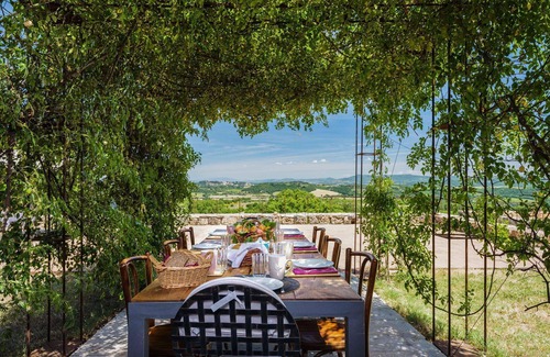 Sarteano Villa | Wonderful private villa with private pool, WIFI, A/C, TV and patio, close to Montepulciano