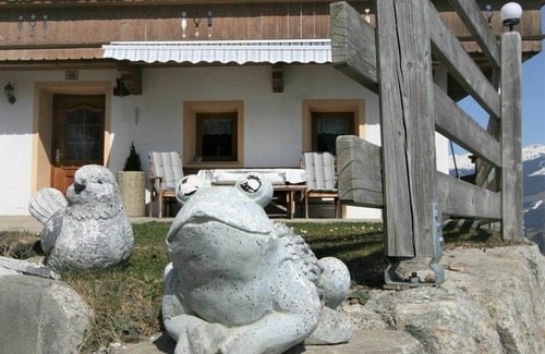 Hippach-Schwendberg Villa | Wonderful private villa for 8 guests with TV, terrace and parking