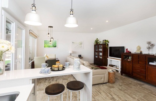 Tordera House | Wonderful private villa for 5 people with A/C, WIFI, private pool, TV, pets allowed and parking