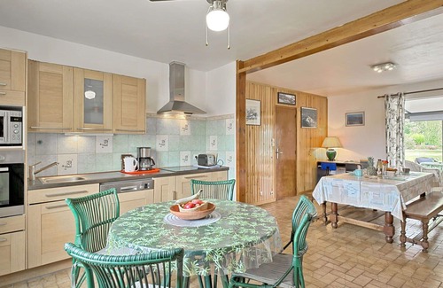 Kerbors House | Wonderful private villa for 4 people with WIFI, TV, terrace and pets allowed