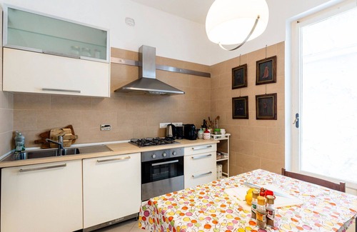 Alassio Villa | Wonderful private villa for 6 guests with WIFI, pets allowed and parking