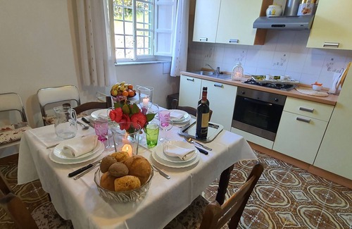 Ciciana Villa | Wonderful private villa with WIFI, private pool, veranda and panoramic view, close to Lucca