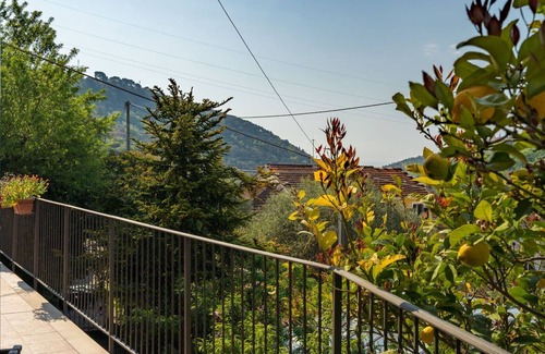 Diano San Pietro House | Wonderful private villa for 4 people with TV, terrace, pets allowed and parking