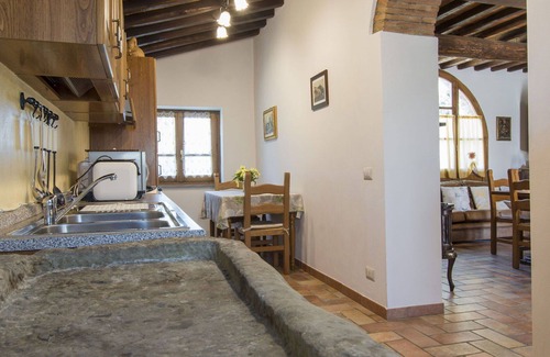 Oliveto Villa | Wonderful private villa for 8 people with private pool, WIFI, TV, patio, pets allowed and parking
