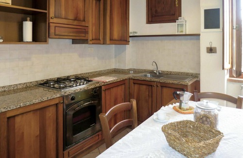 Teverina di Cortona Villa | Wonderful private villa with private pool, WIFI, TV, patio, pets allowed, panoramic view and par.
