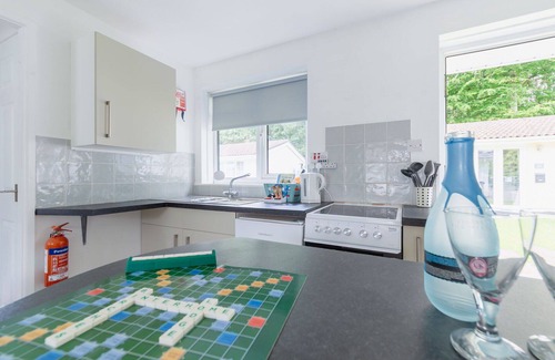 Liskeard House | Wonderful private villa for 4 people with WIFI, TV and patio