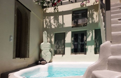 Emporio Villa | Wonderful Santorini Villa | 2 Bedrooms | Villa Cycladic | Outdoor Pool and.