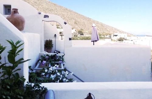 Emporio Villa | Wonderful Santorini Villa | 2 Bedrooms | Villa Cycladic | Outdoor Pool and.