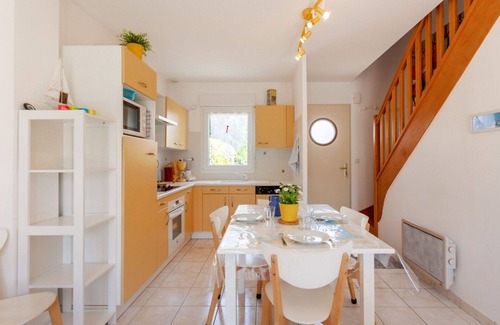 Hauteville-sur-Mer House | Wonderful villa for 6 guests with WIFI, TV and terrace