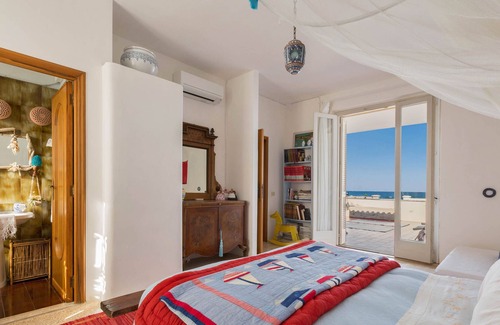 Villanova Villa | Wonderful villa 10 meters from the sea of Ostuni with mini pool with view