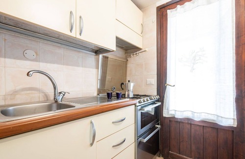 Villaggio Mandorli House | Wonderful villa for 6 guests with A/C, TV, patio and parking