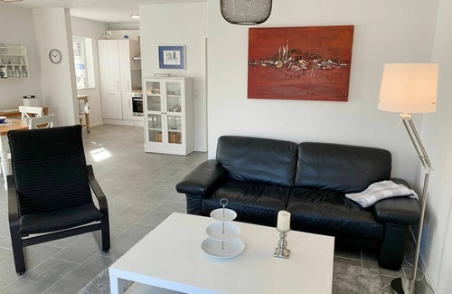 Ditzum House | Wonderful villa for 4 people with WIFI, TV, terrace and parking
