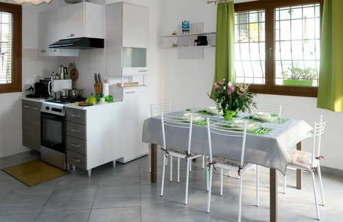Albenga House | Wonderful villa for 6 guests with WIFI, TV, terrace and parking