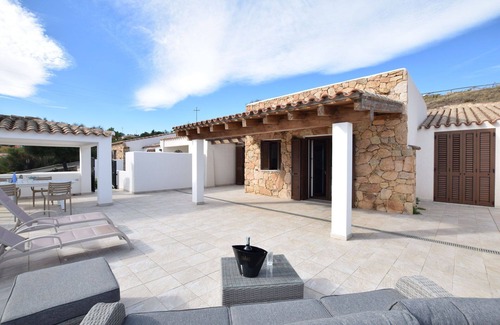 Baia Sant'Anna Villa | Wonderful villa for 7 people with A/C, WIFI, TV and patio