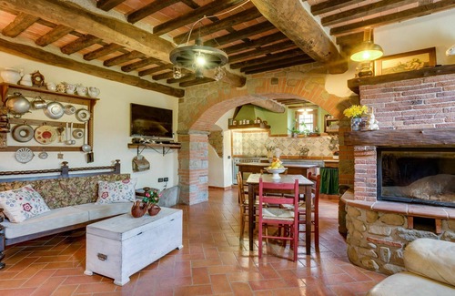 Pontito Villa | Wonderful villa for 8 people with WIFI, private pool, TV, balcony, pets allowed and panoramic v.