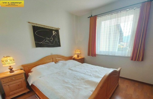 Bad Mitterndorf House | Wonderful villa for 6 guests with WIFI, TV, patio, pets allowed and parking