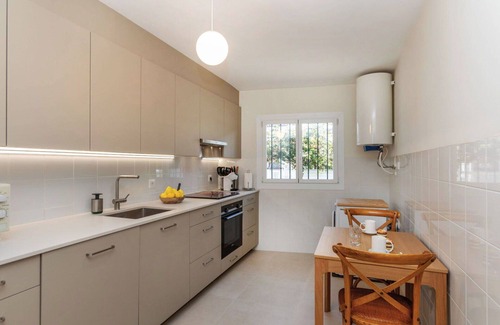Benicassim House | Wonderful villa for 7 guests with WIFI, A/C, TV and patio