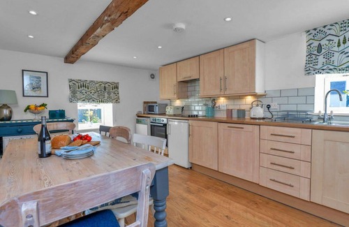 Kelso House | Wonderful villa for 4 people with WIFI, pets allowed and parking