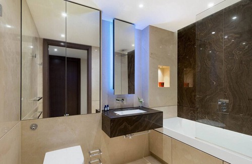 Sands End Apartment | Wonderful Waterfront Apartment Chelsea