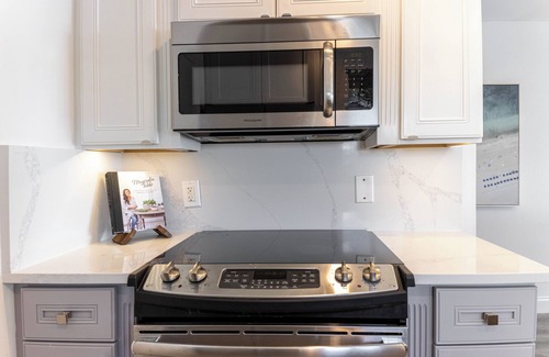 Lantana Condo | Wonderful waterfront tranquilityn