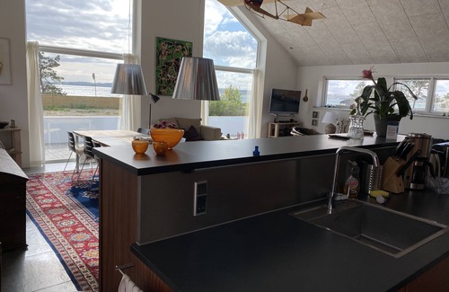Vibæk Strand House | Wonderfull located vacation house by the beach front