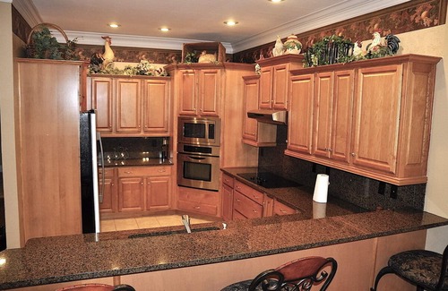 Young Harris Villa | Wonderland for Water Afficionados. Free Wi-Fi, Parking, 1 Dog Free