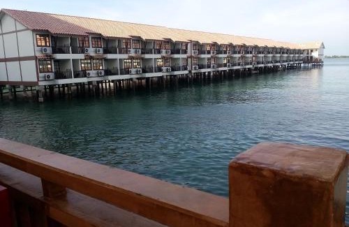 Taman Tanjung House | Wonderland Private Chalet at Port Dickson