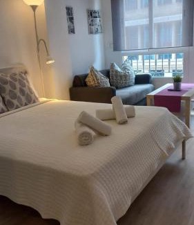 Perchel Sur Apartment | WonderStays Apartamentos Vela