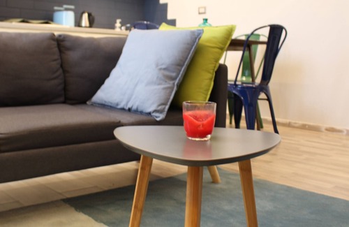 La Spezia Apartment | Wonderwall is a ground floor apartment in a convenient area close to the center
