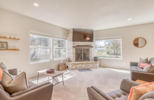 Oregon Water Wonderland House | Wood Duck Lodge - River Bend House - Meredith Lodging