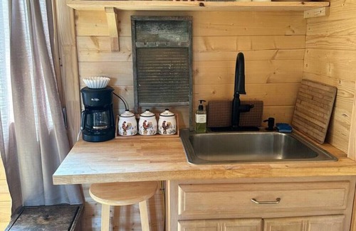 Elkton Cabin | Wood Haven Lodge 2 bedroom