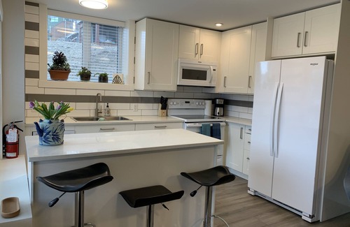 Central Okanagan House | Wood Lake Views