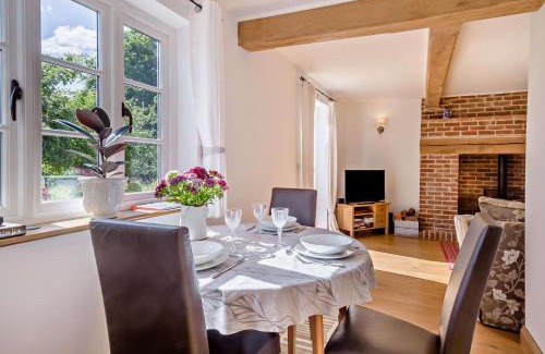 Ipswich House | Wood Lodge