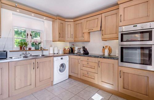 Ipswich House | Wood Lodge