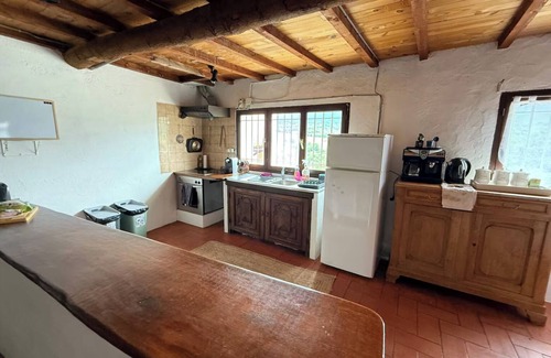 Los Masos House | Wood Lodge - Sleeps10 - Skiing - Thermal Baths