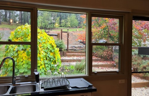Marysville House | WOODBINE LODGE- Picture perfect and meticulously maintained