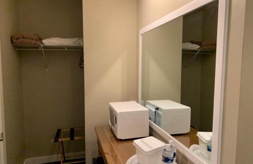 Jasper Hotel | Woodbridge Inn & Tavern