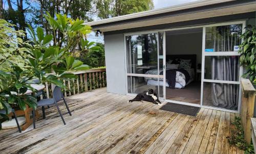 Takanini Bed & Breakfast | Woodbury Farm