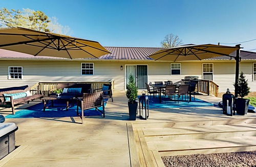 Arden House | Wooded Valley Oasis | Private Hot Tub, Firepit, Alfresco Dining | Near Trails