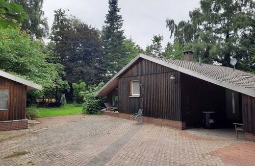 Hude House | Wooden house in the countryside. Lintel /Woodhouse /Casa d. Madera
