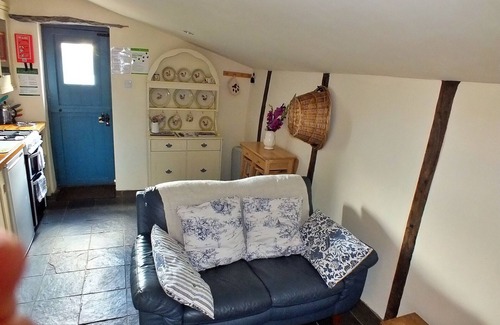 Holmrook Cottage | Woodend - The Buttery