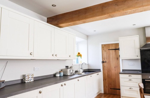Taddington Cottage | WOODGATE, pet friendly, character holiday cottage in Miller’s Dale