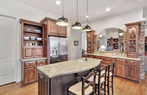 West Union House | Woodhaven - A Keowee Lakefront Haven