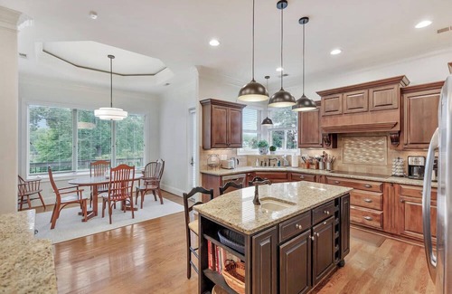 West Union House | Woodhaven - A Keowee Lakefront Haven