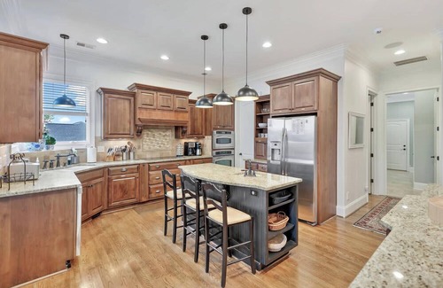 West Union House | Woodhaven - A Keowee Lakefront Haven