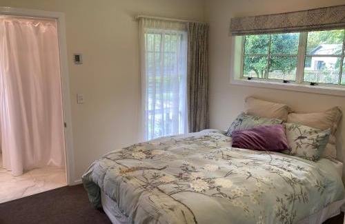 Karapiro Bed & Breakfast | Woodhey Retreat