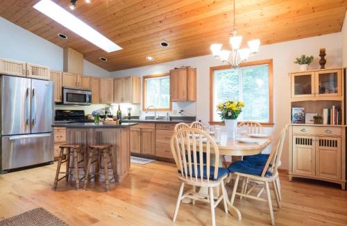 Glacier House | Woodland Bungalow