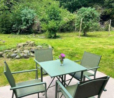 Leven House | Woodland Cottage Charleton Estate