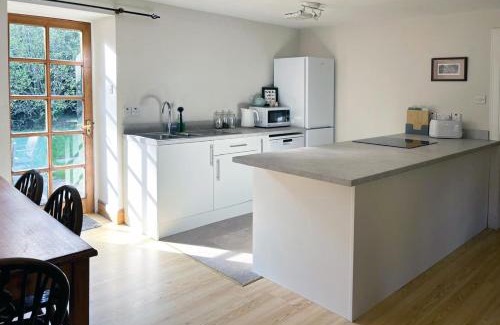 Leven House | Woodland Cottage Charleton Estate